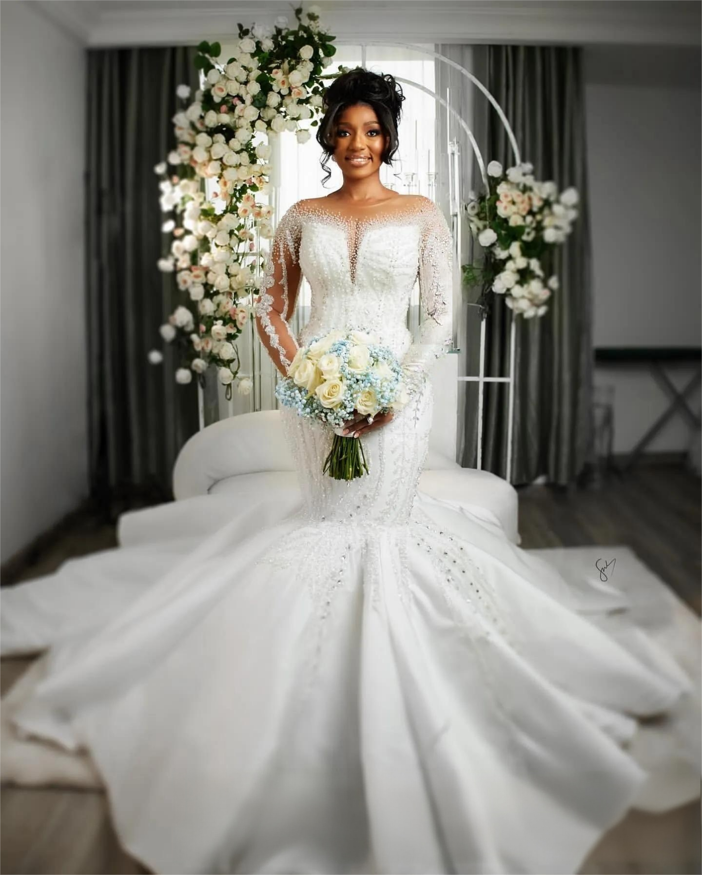 Arabic Aso Ebi Plus Size Mermaid Wedding Dress in White with Beaded Crystals Sequined and Stunning