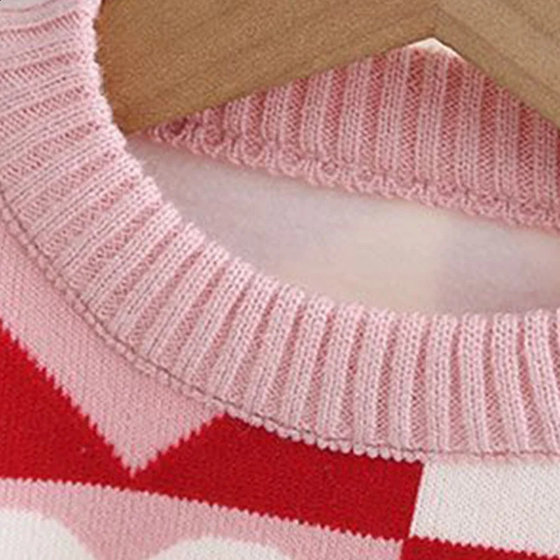 Girls Sweater Thickened AutumnWinter Fashionable Western Style Childrens Knitted Sweater Girls Top Sweet and Cute 251027