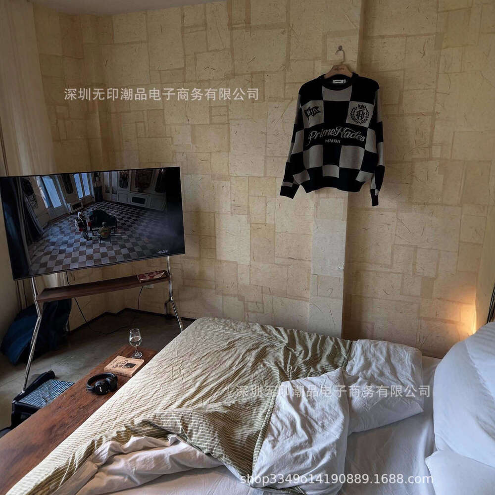 Loose Fashion Unisex Casual Style 3D Jacquard Black and White Color Block Winter Knitted Sweater