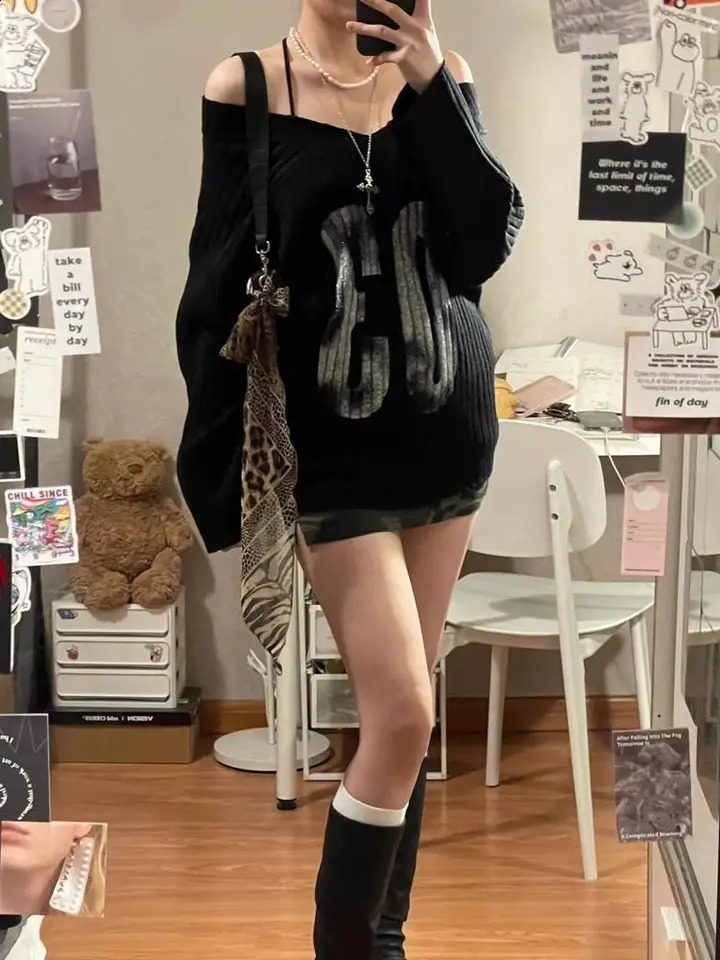 Fashion Letter Print Knitted Pullover Off Shoulder Sweaters Mujer 2025 Early Autumn Black Top Women Academia American 251027