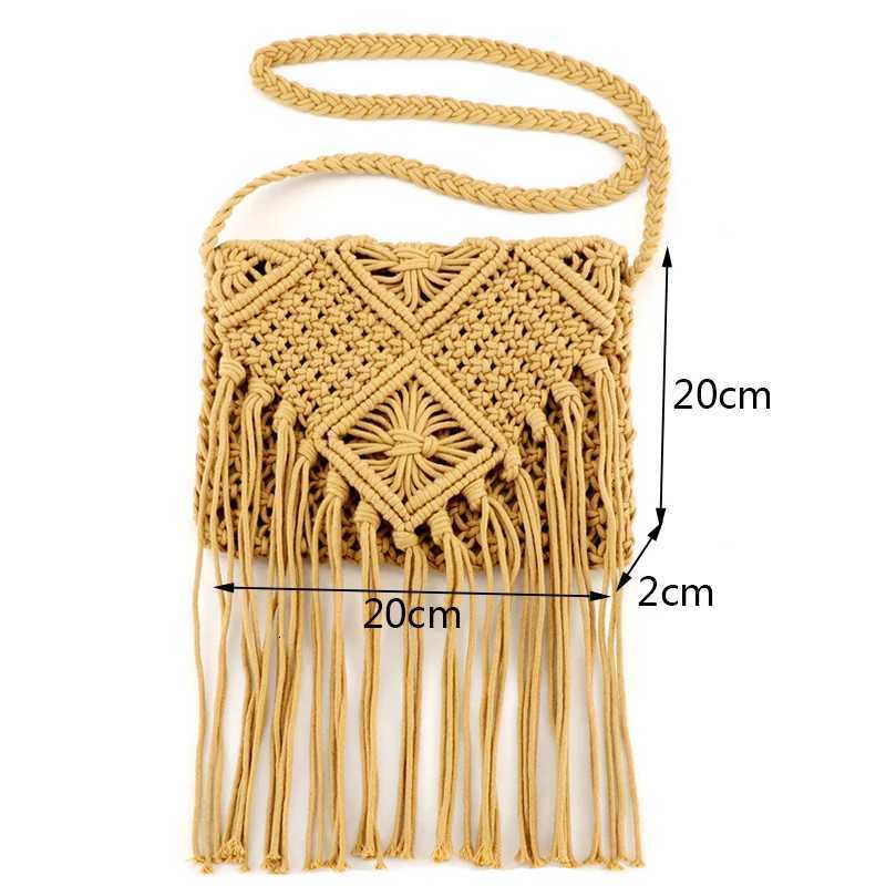 New Straw Bag Bohemian Tassel Beach Bag Women Crochet Fringed Crossbody Ultralight Shoulder Bag Small Bolsos FemininaW251028