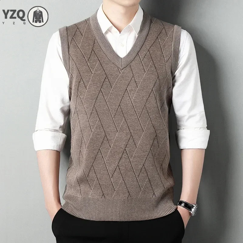 Mens Thickened Casual Sweater Tank Top Autumn and Winter Warm Vneck 251016