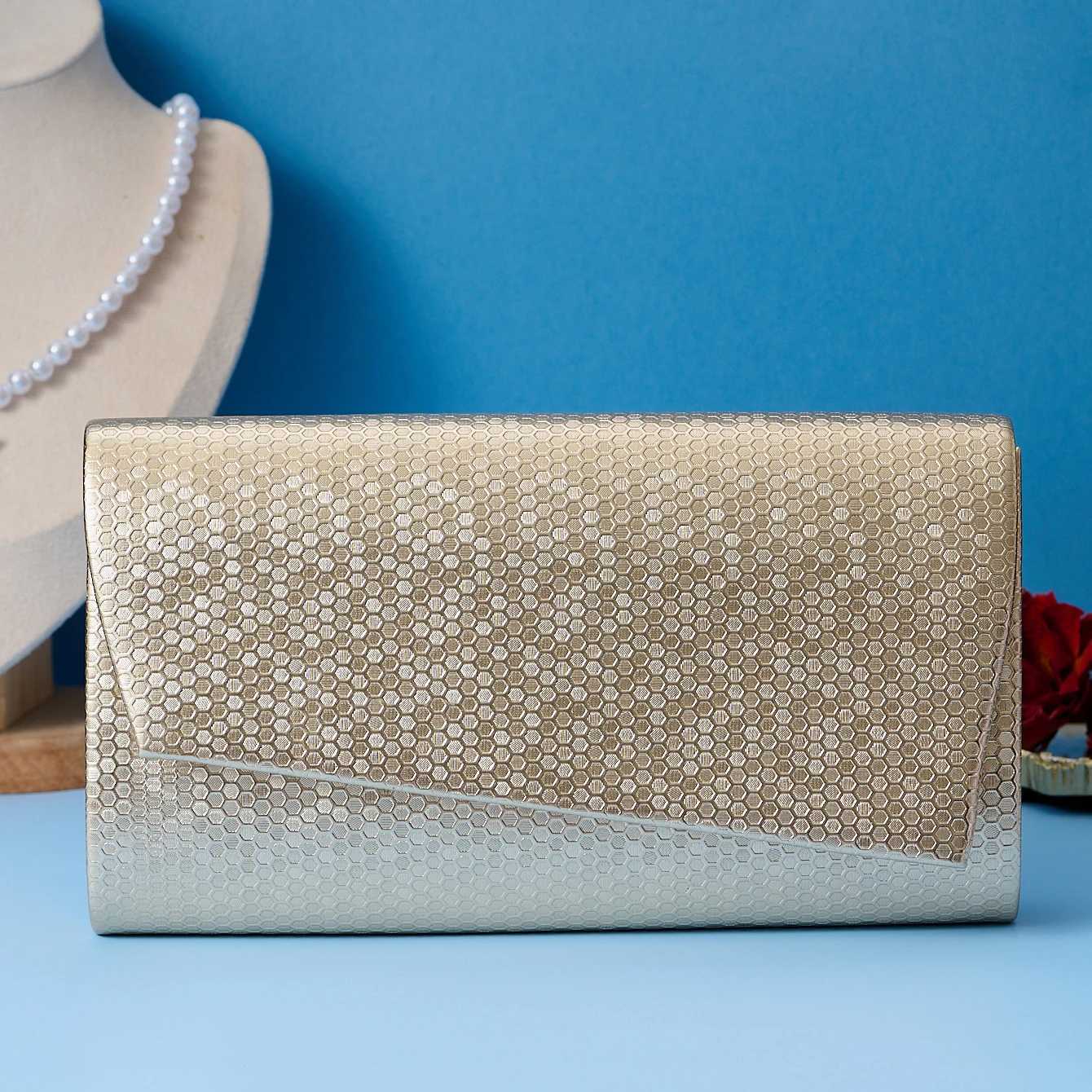 Womens Crocodile Print Dinner Clutch Bag Fashion Evening Gown Shoulder Bag for Banquet Party Storage Metal Chain Detail H251027