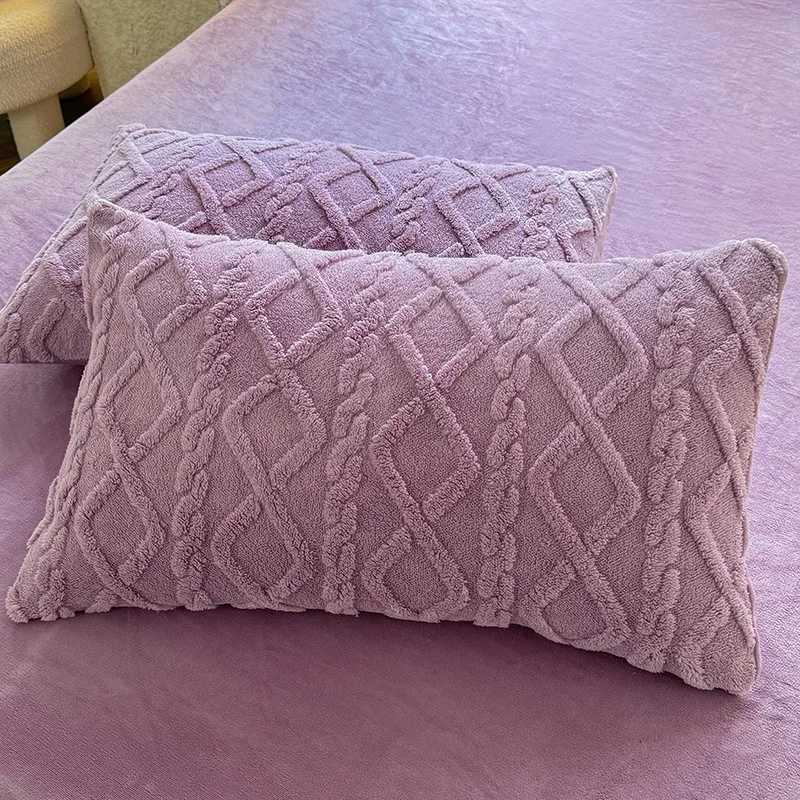 Pillow Case Milk Fleece Winter Thickened case Bedding Coral Fleece Simple Luxury Winter Warm Soft s Cover C251028