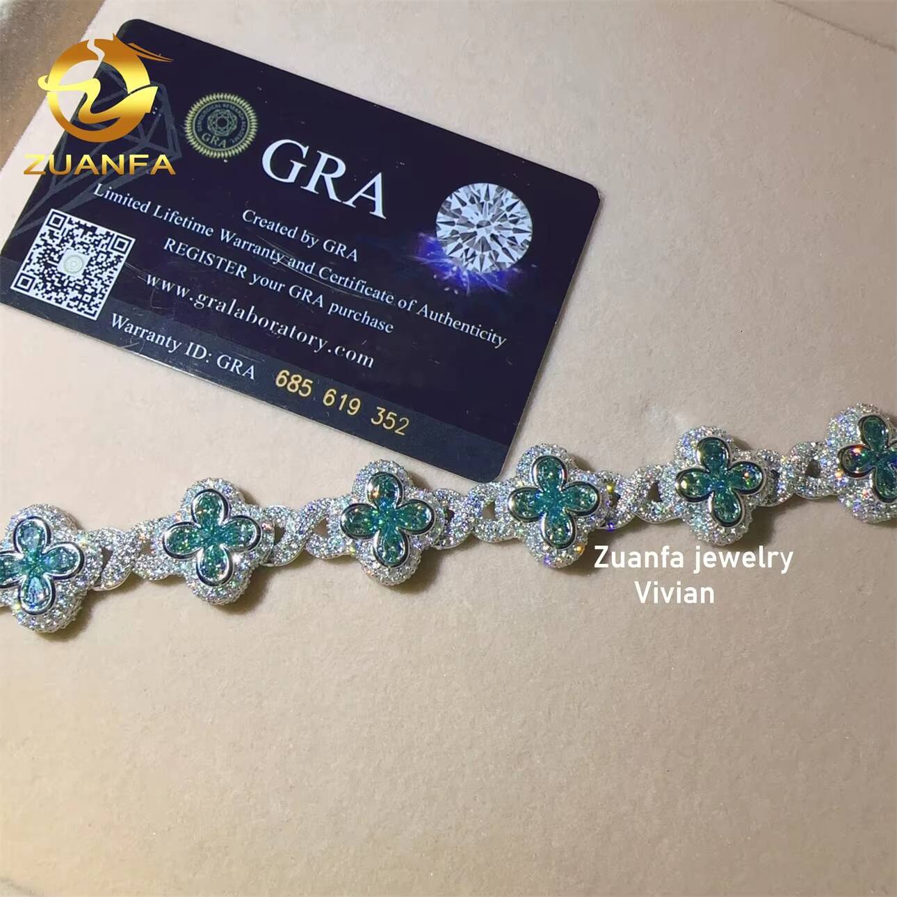 925 Sterling Silver Iced Out Moissanite Cuban 18mm VVS Moissanite Hio Hop Jewelry Cuban Link Bracelet