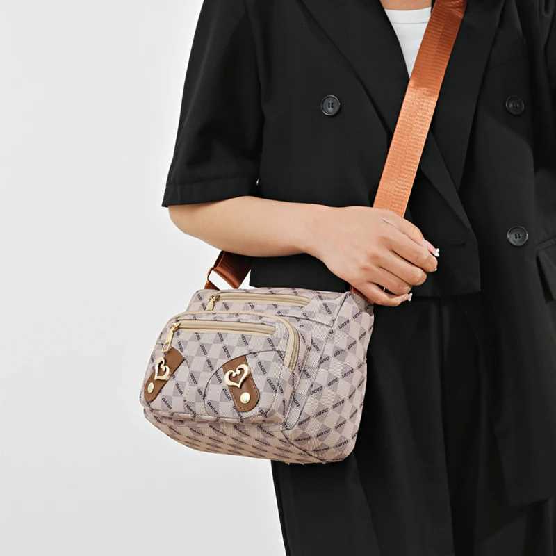 Neutral Style Backpack for Men and Women with a Combined Design of a Mothers Bag and a Shoulder Bag Featuring a CrossBody StrapW251028