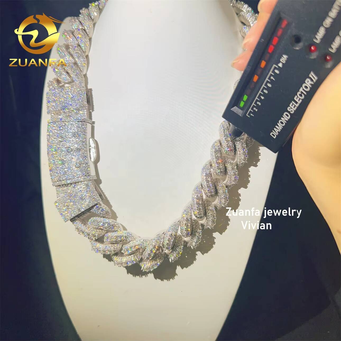 Sterling Silver 925 VVS Moissanite Diamond Cuban Link Moissanite 28mm Iced Out Hip Hop Cuban Link Chain Necklace