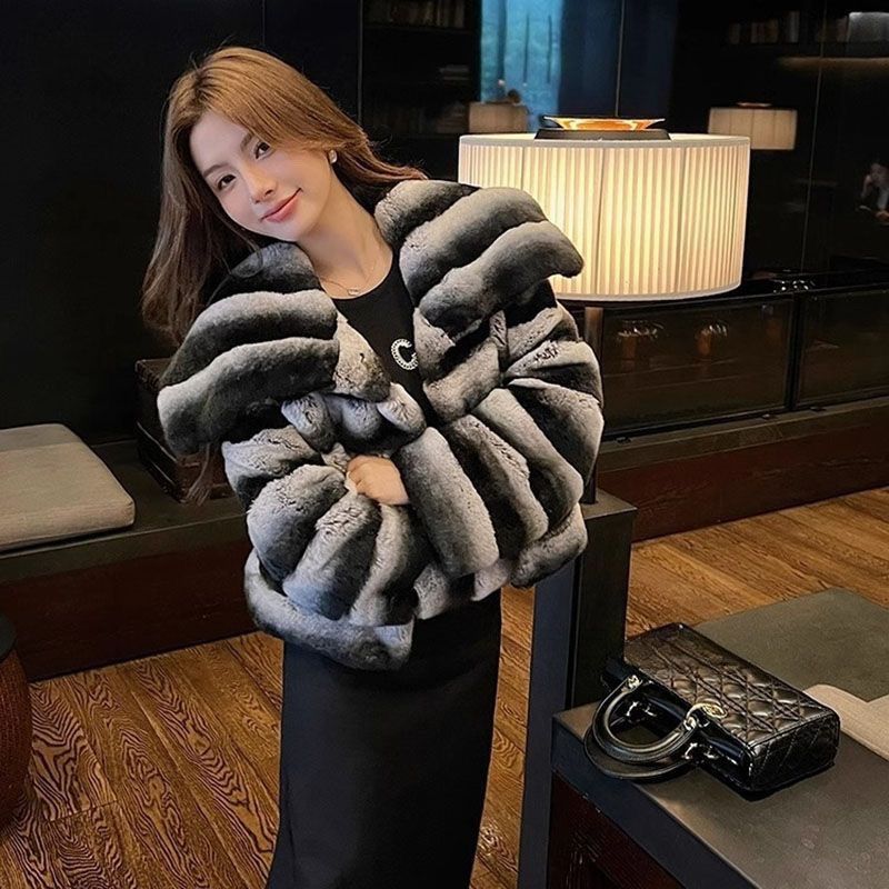 Women's Warm Faux Fur Coat Stripe Winter Jacket Women Thick Outerwear Collar Classic Luxury Jacket Fashion Solid Color Casual Baggy Rabbit Fur Co