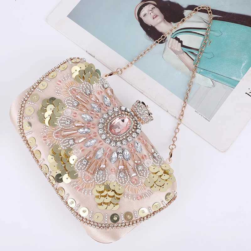 Fashion Square Box Clutch Bag Sequins Decoration Women Evening Bags Beaded Clutches Money Purse Banquet Bag Wedding Clutch H251027