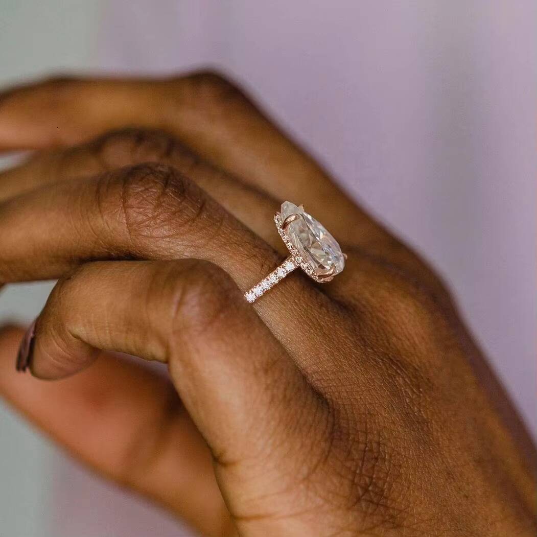 Fancy Jewelry Customize Pear Shape Moissanite Ring VVS 2ct Yellow Gold 14k Ring for Bridal