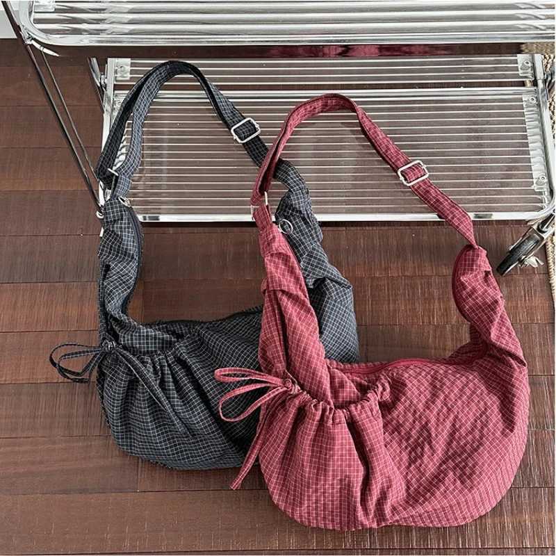 Retro Plaid Hobos Shoulder Bags for Women Drawstring Pocket Nylon Dumpling Bag Large Capacity Portable Travel Messenger BagT251028