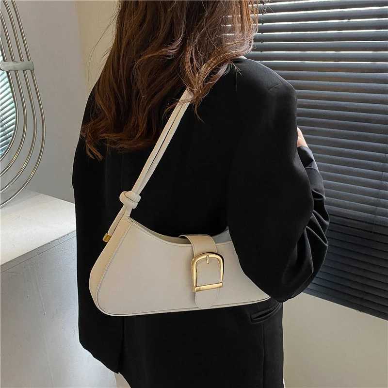 Wens Shoder Bag Solid Color Popar Small Bag Trend Summer 2023 New Trendy Crossbody Bag Texture Shoder Underarm Bag D251028