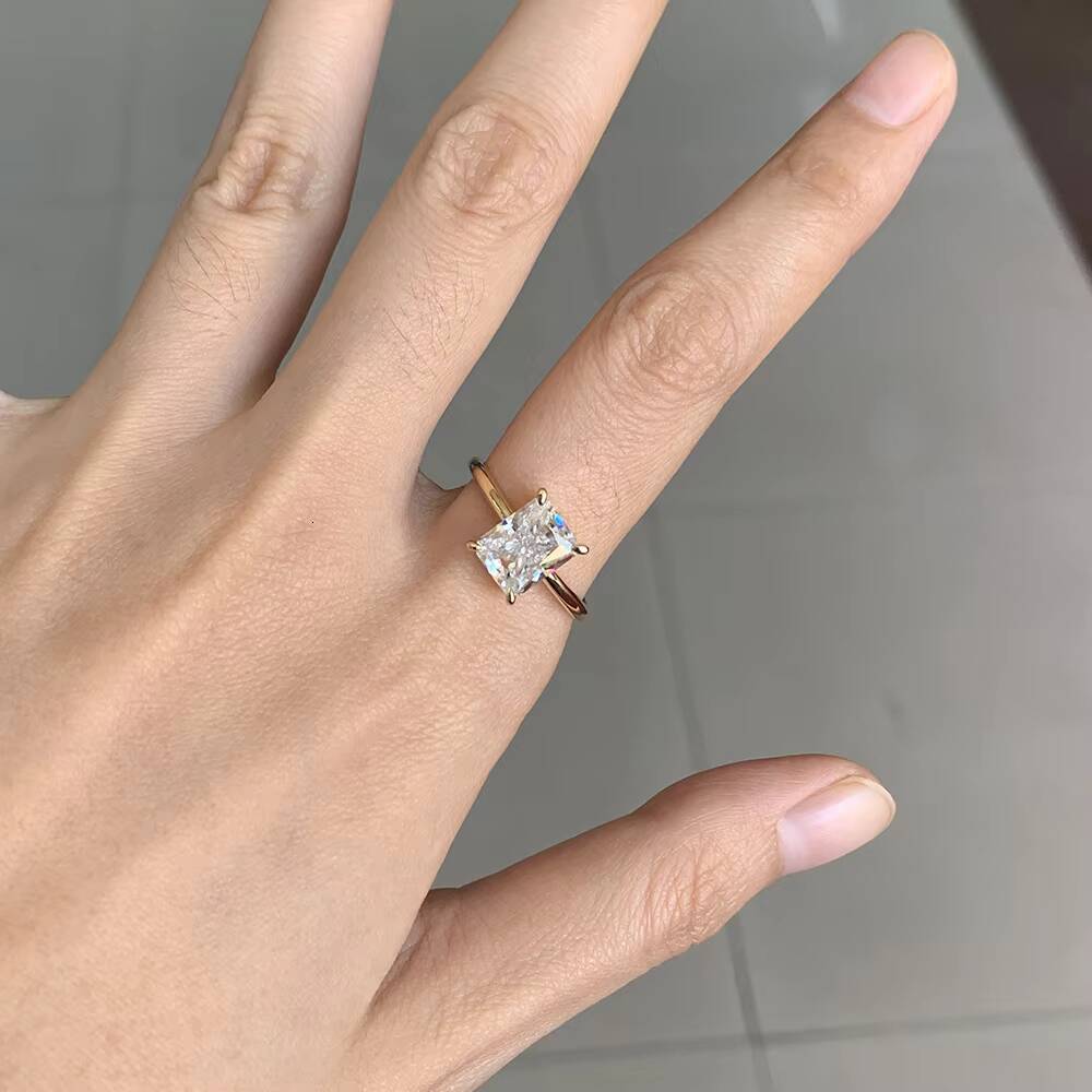 Fancy Jewelry 18K Solid Gold Ring Women Jewelry 3carat 7x9mm Ice Crusged Cut Moissanite 4 Prong Yellow Engagement Ring