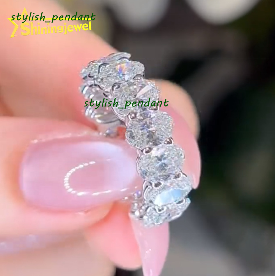 Fine Jewelry Fashion High Quality Oval Shape Band Rings Full Eternity Engagement VVS1 Diamond Ring