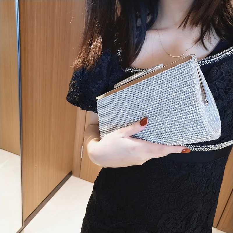 European and American dinner bags fashionable and shiny wedding bridesmaid bags banquet bags metal chain singleshoulder bags H2510271