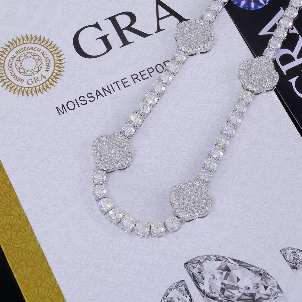 Iced Out FourLeaf Clover Necklace 925 Sterling Silver VVS Moissanite Tennis Chain Women Hip Hop Jewelry Pass Diamond Test