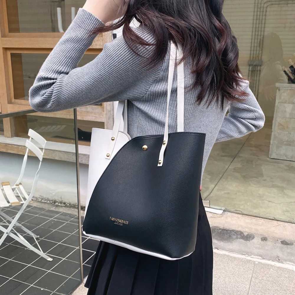 Womens Patchwork Color Bag PU Leather Large Capacity Shoulder Bags High Quality Handbag Ladies Wild Bags Purses and HandbagsW251028