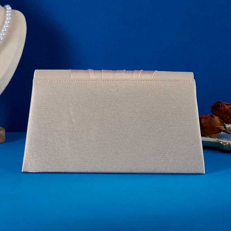 Evening Dress Storage Bag with Chain Single Shoulder Crossbody Strap AllinOne Holding Bag for Dinner Parties Marriage Banquets H251027