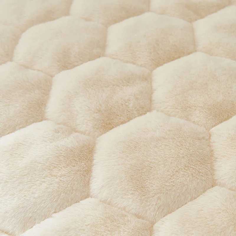 Nordic Thick Faux Mink Fur Sofa Cushion Autumnwinter Pet Friendly NonSlip Sofa Cover Soft Furniture Protector for Living Room C251028