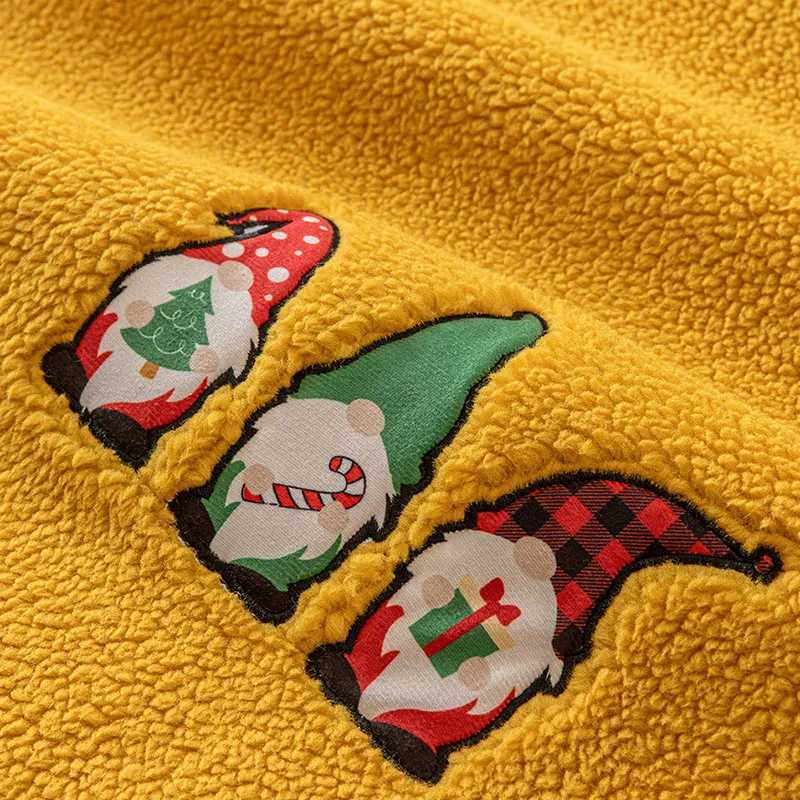 Lamb Wool Santa Claus Embroidered Sofa Cushion Thick AntiSlip Sofa Cover for Living Room Warm Cloth Towel for Autumn Winter C251028