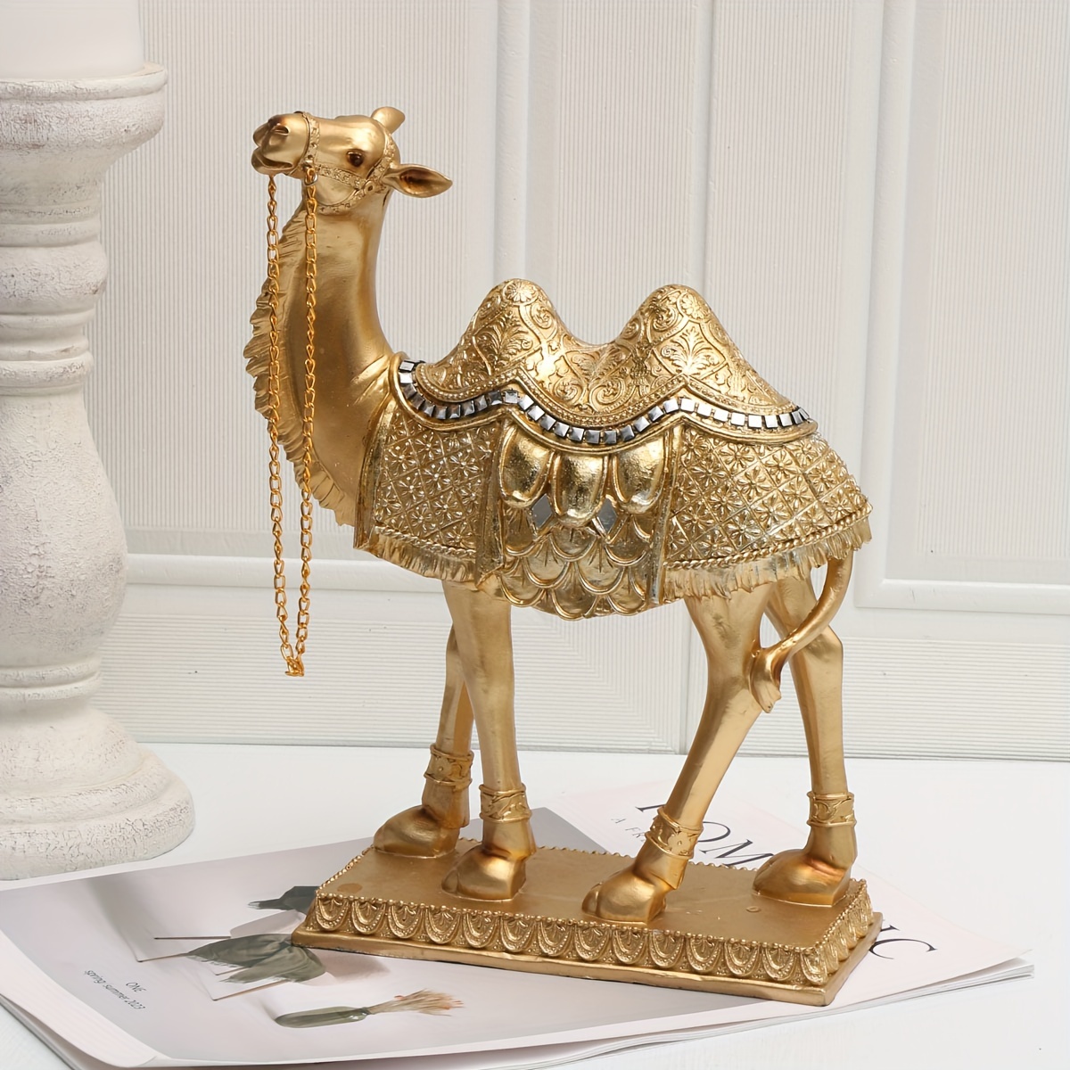 Designer Luxury Golden Camel Statue: Resin Decorative Home Accent for Indoor Use - Suitable for Various Room Types -Perfect for Thanksgiving