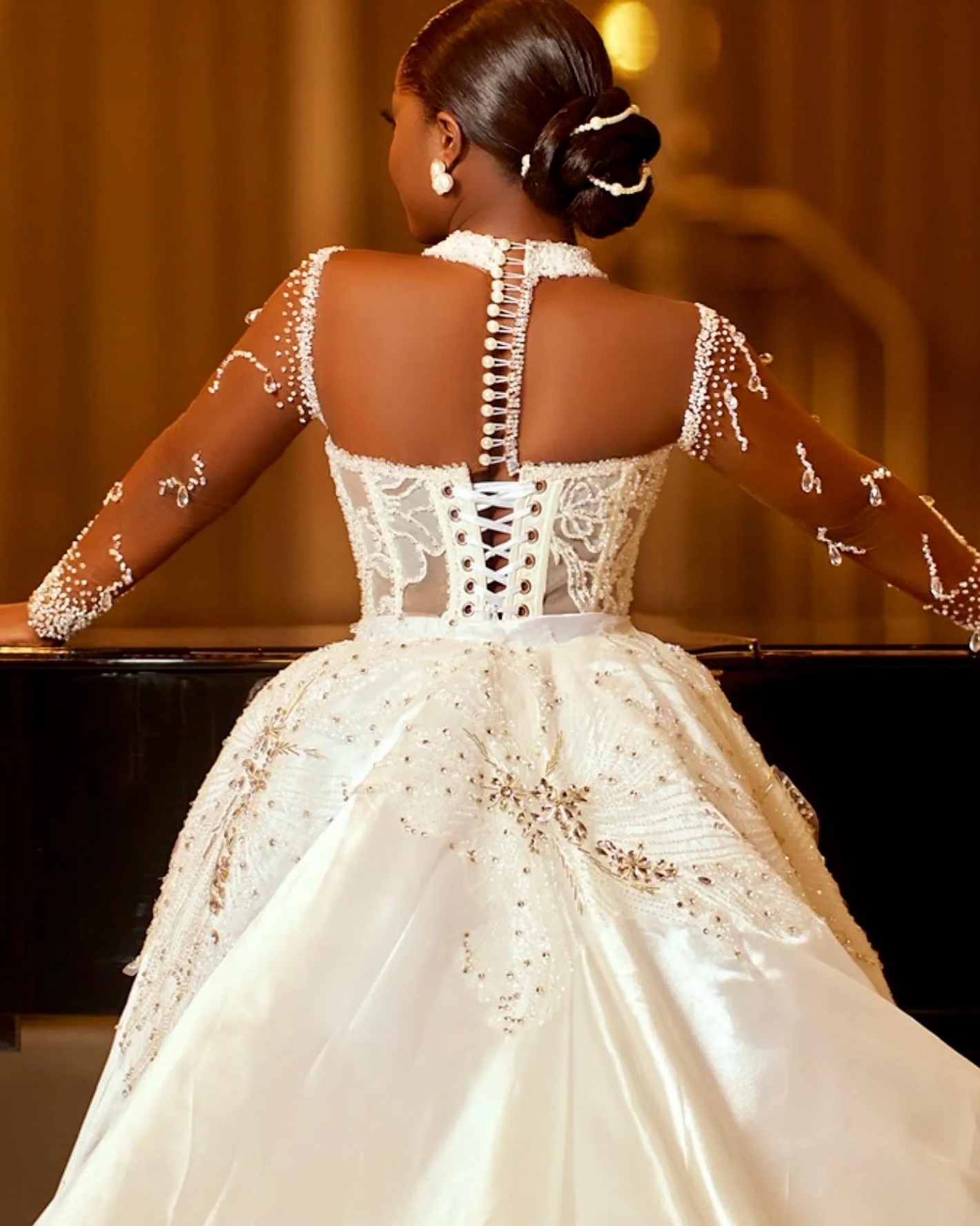 Arabic Aso Ebi Plus Size Mermaid Wedding Dress in Ivory with Lace Beaded Crystals and Detachable Train