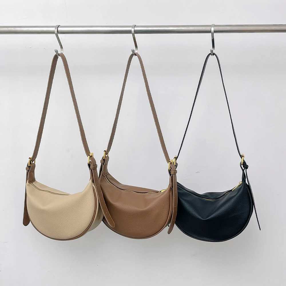 Texture Soft Leather Bag Womens New Dumpling Bag Womens Crossbody Bag Crescent Underarm Bag Large Capacity Commuter BagT251028