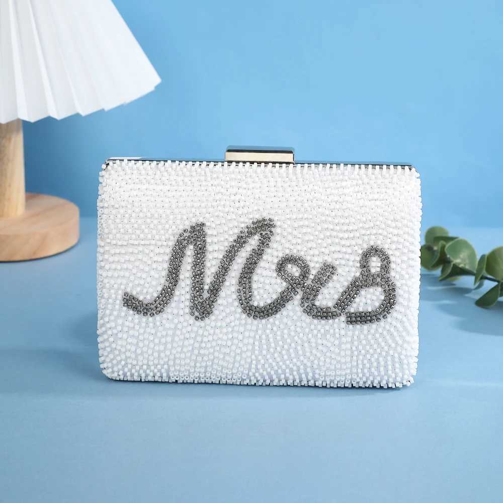 the New Mrs Lettered Clutch Bag Elegant Dinner Wedding Party Evening Dress Storage Socialite Small Item Organizer H251027