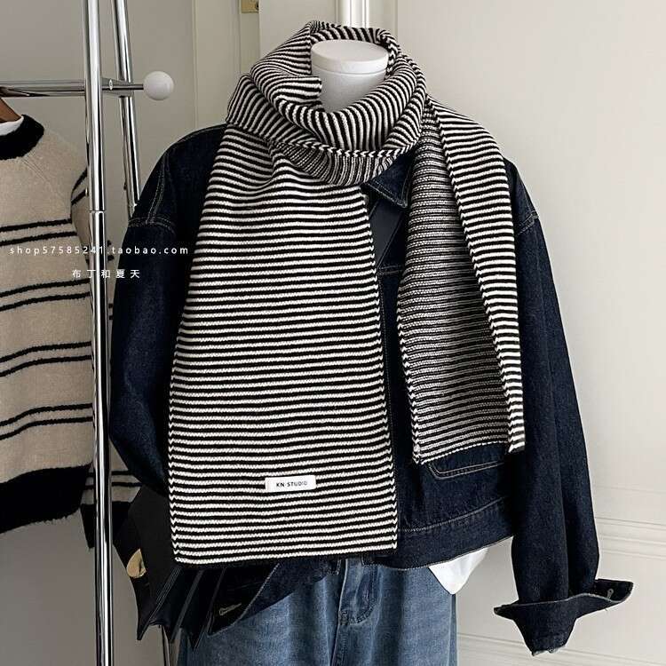 Elegant Black and White Thin Striped Color Matching Style Simple Decorative Short Warm Autumn Winter Women's Scarf