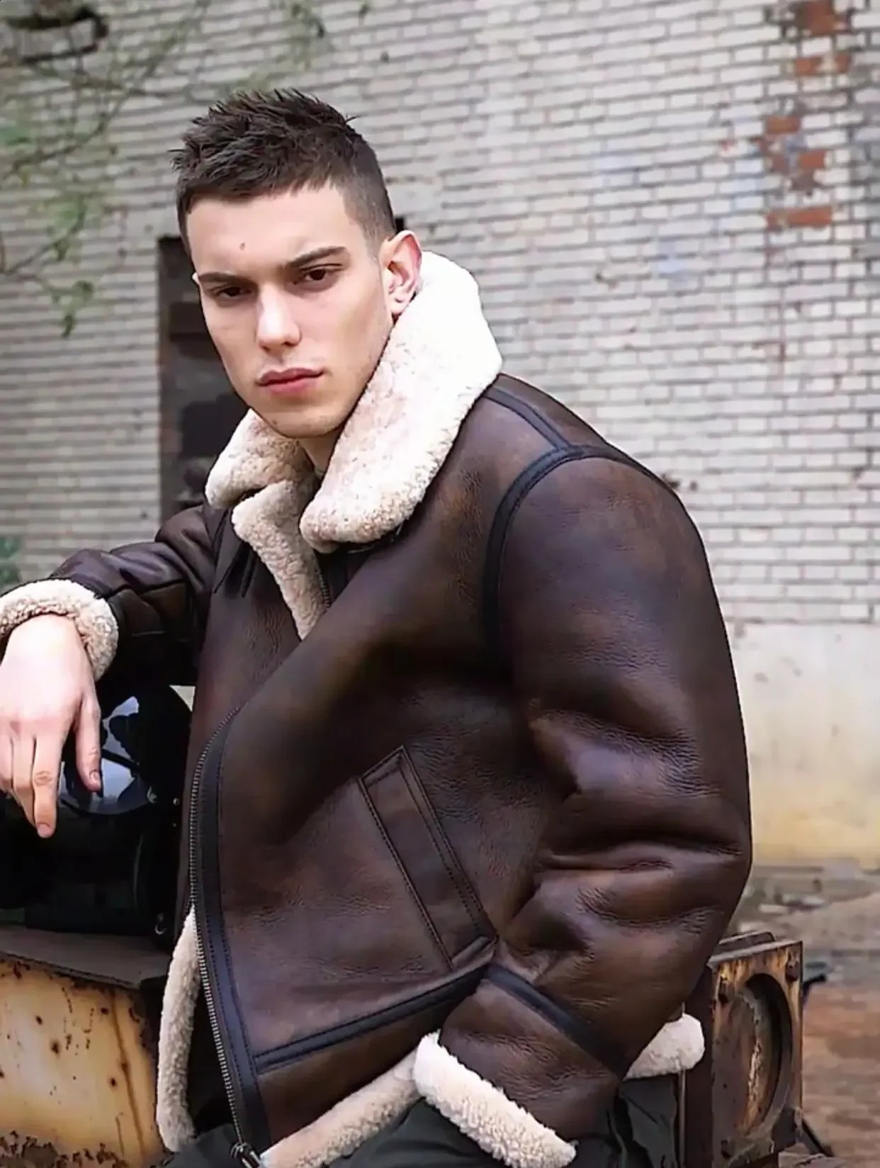 Vintage Winter Fashion Mens Genuine Leather Coat Male Pilot Biker Jacket Thick Warm Wool Liner Brown Oversize 62 64 66 251027