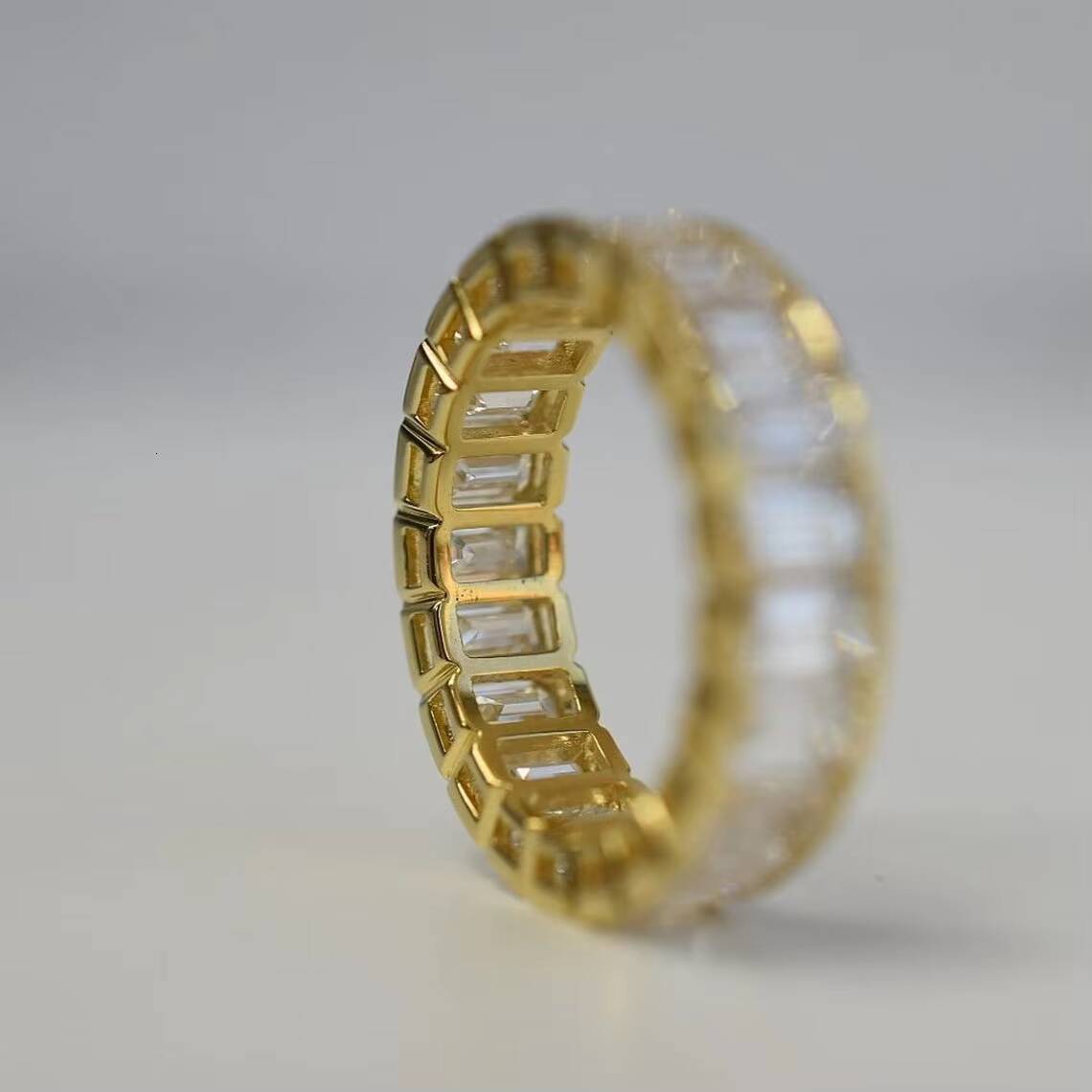 Classic 10k Gold Moissanite Jewellery 8ct Emerald Wedding Moissanite Eternity Ring