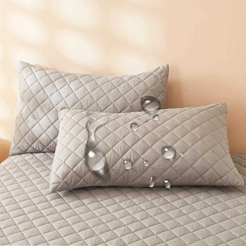 Pillow Case 2pcs Waterproof case without Core Soft and Comfortable Machine Washable Waterproof Covers C251028