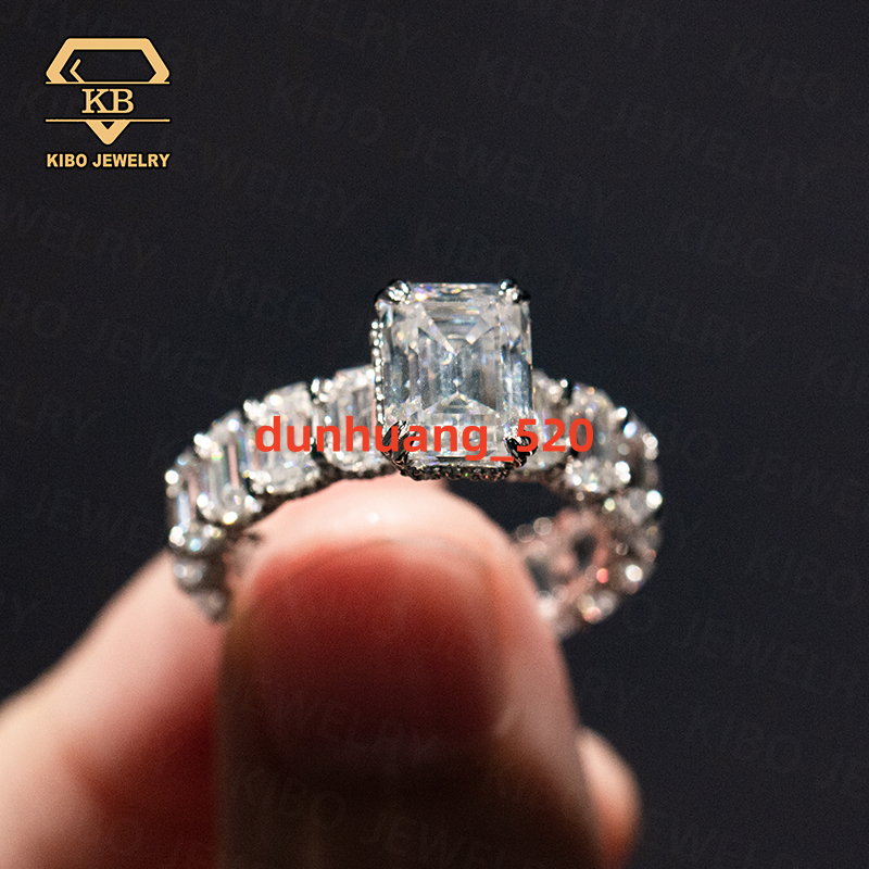 Pass Diamond Tester Custom Fashion Rings Iced Out Emerald Cut Moissanite Ring 925 Silver White Gold Plated Rings Jewelry Women