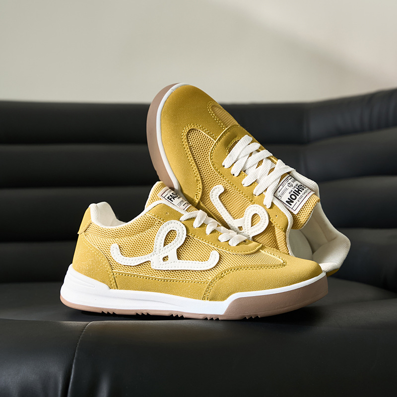 Spring and summer flat shoes new Korean version of ins female student anti-slip Forrest Gump shoes casual shoes new style