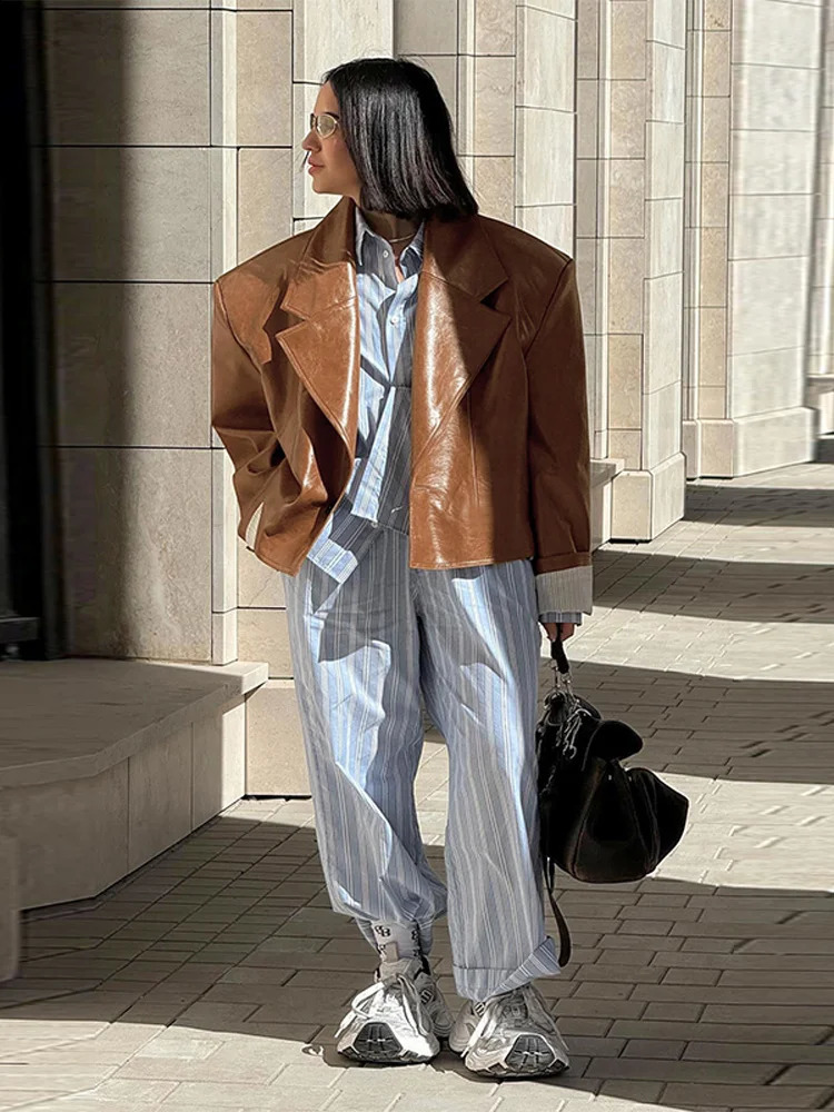 Retro PU Leather Short Jacket Women 2025 Chic Street Pad Shoulder Lapel Single Breasted Jackets Coat Female Casual Loose Outwear 251027