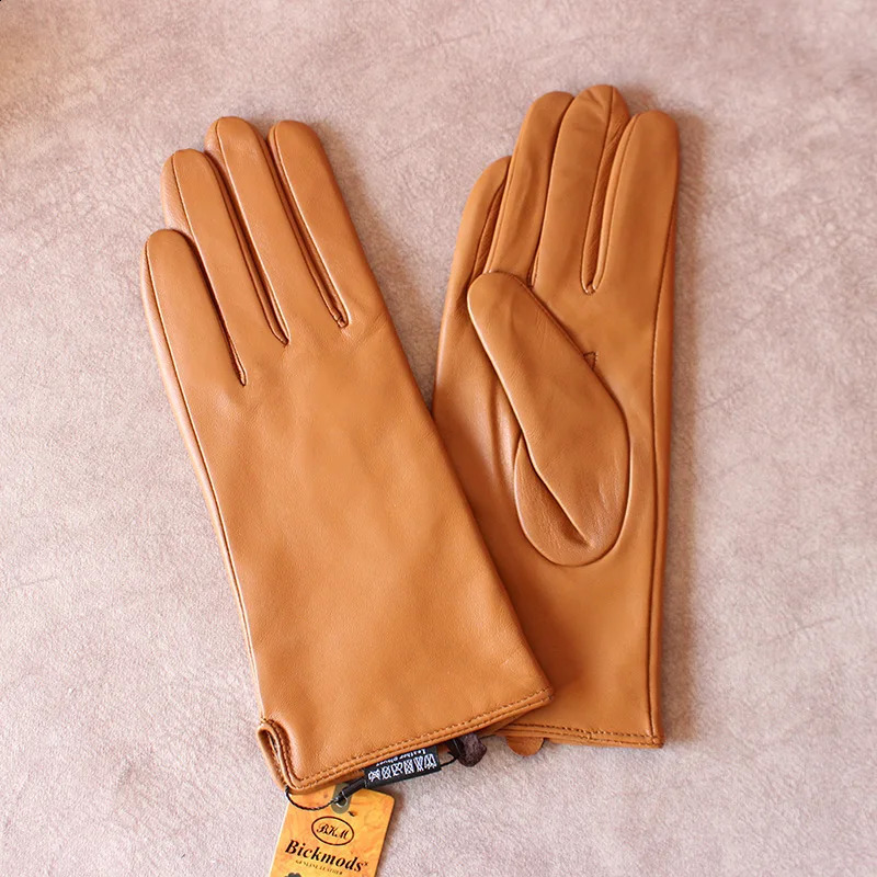 Color Sheepskin Leather Gloves Womens Straight Style Fleece Lining Spring and Autumn Outdoor Traveling Cycling Car Driving 251027