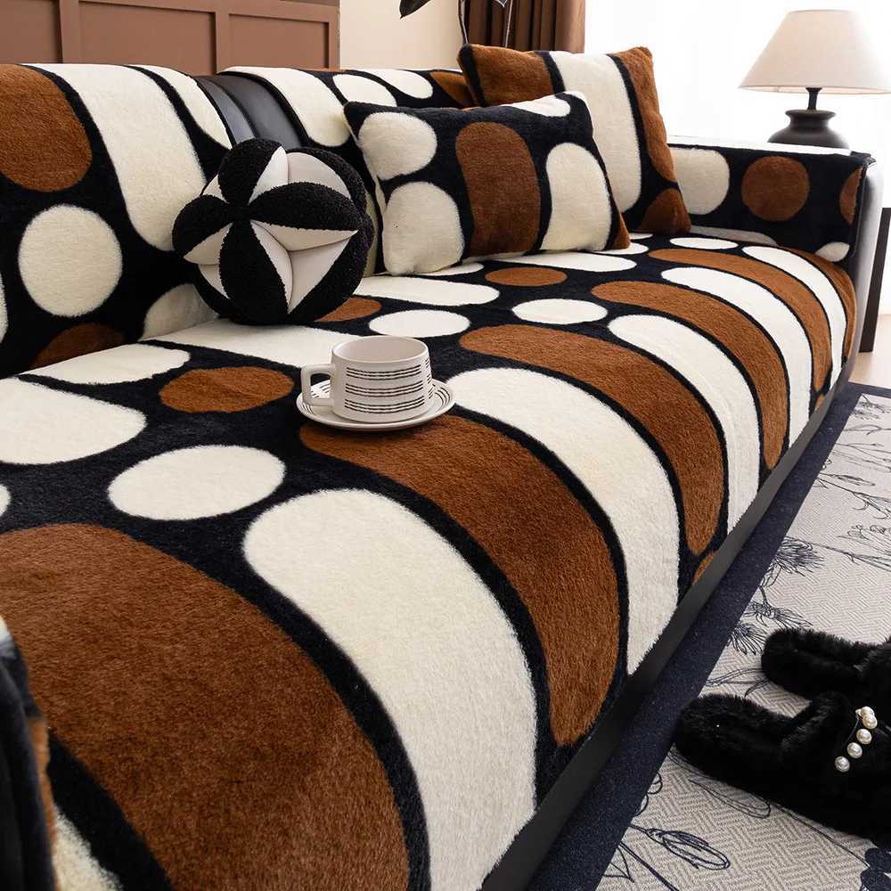 Thickened Rabbit Plush Sofa Cover NonSlip SkinFriendly Velvet Warm Living Room Backrest Armrest Cushion for Autumn Winter C251028