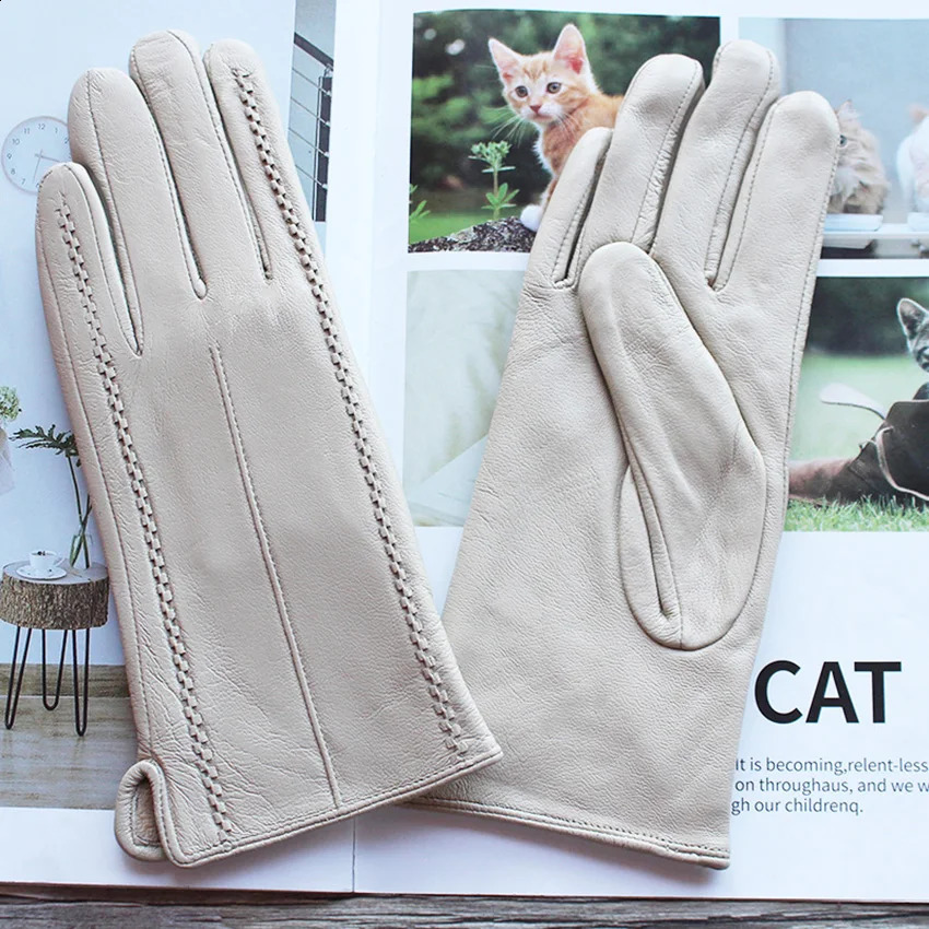 Colored Leather Gloves Womens Simple Fashion Striped Style Velvet Lining Autumn and Winter Warm Outdoor Sheepskin Finger Gloves 251027