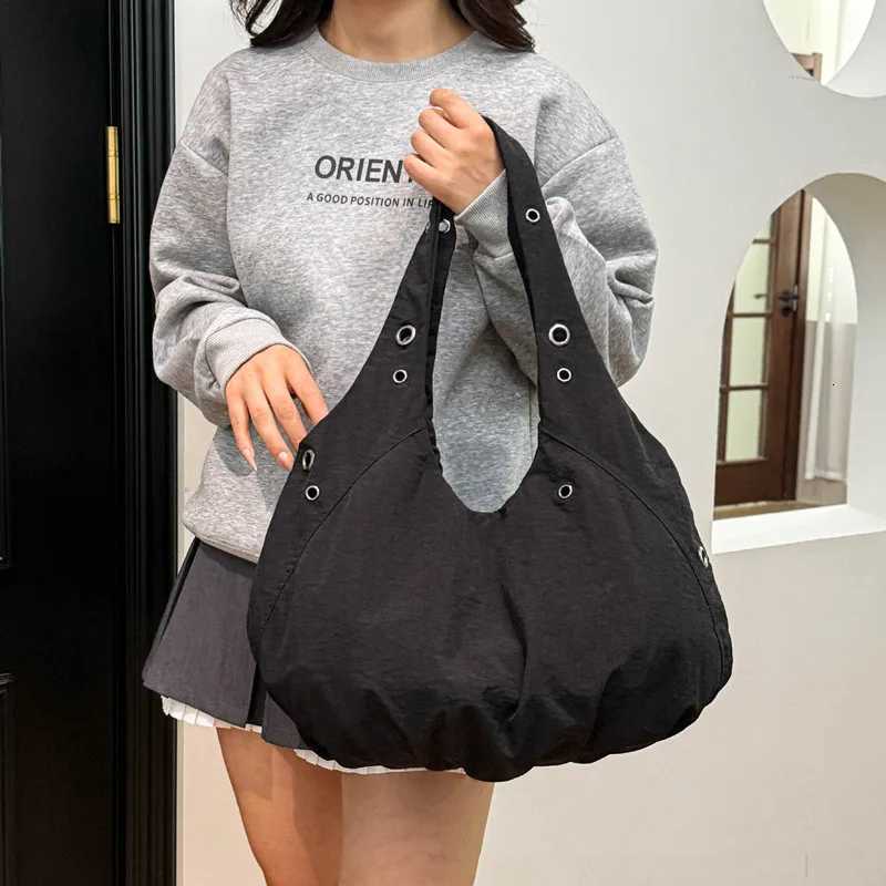 WomenS Casual Handbag Shoulder Bag Large Capacity Durable Polyester with Adjustable Strap for Commuting Travel Everyday UseT251028