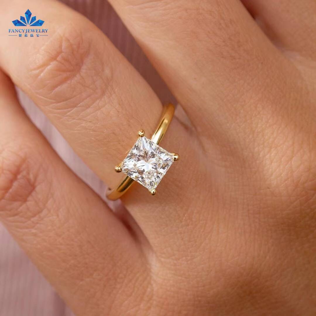 Fancy Jewelry Boutique 2CT Square Diamond 18k Solid Yellow Gold Moissanite Engagement Ring for Marriage