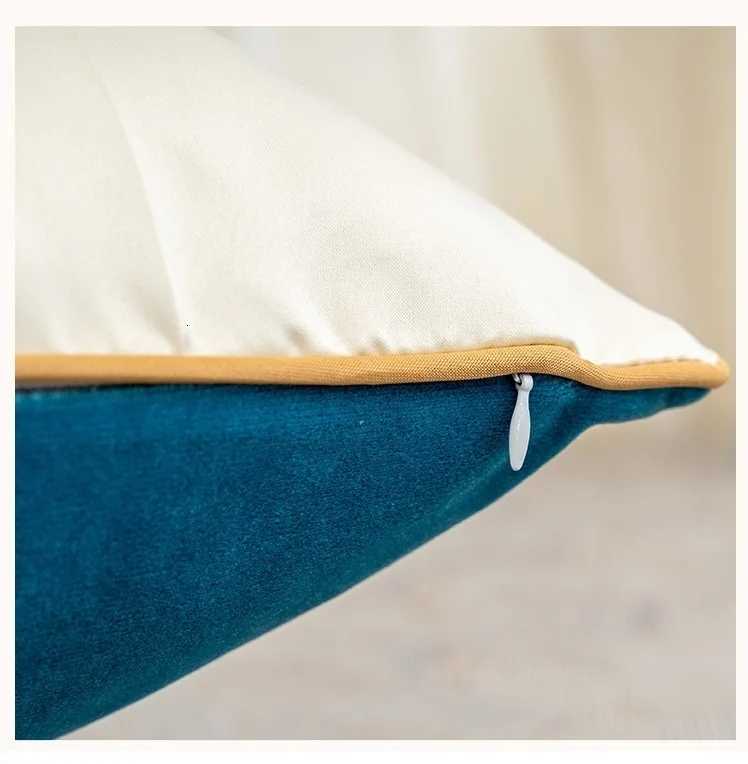 Pillow Case Luxury 6060cm Twocolor Stitching Velvet Cushion Cover Decorative Small Gold Bar Shrink Edge Decorative case C251028