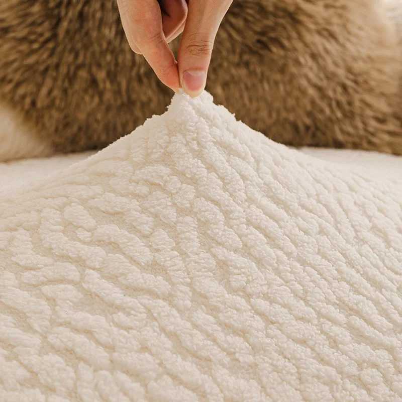 High Elasticity Soft Plush Sofa Cover All Inclusive Autumn Winter Anti Slip Couch Slipcover Comfort Solid Home Accessories C251028