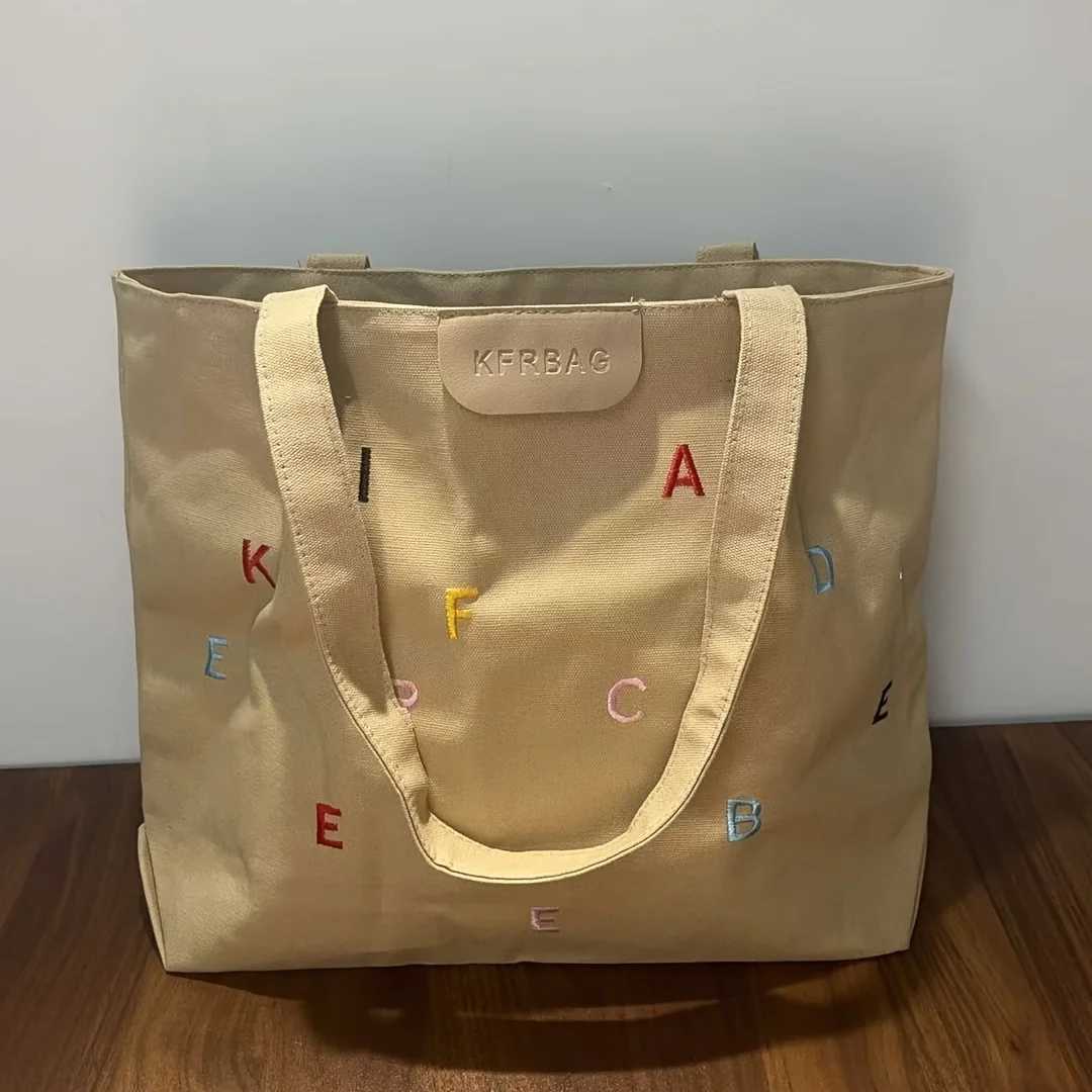 Womens largecapacity canvas handbag fashionable embroidery letter design green shoulder handbagW251028