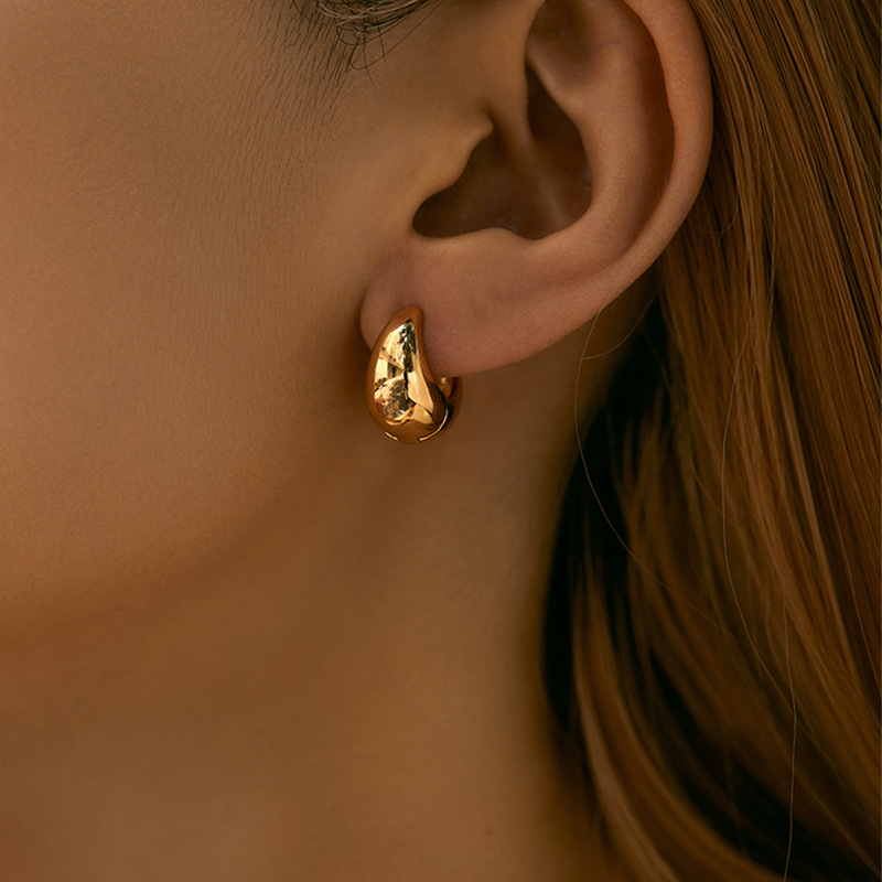 Earrings Designer luxury earring Zircon inlay INS Circle Cold Style Minimalist High-end copper plated with 18K gold Festival vacation gift