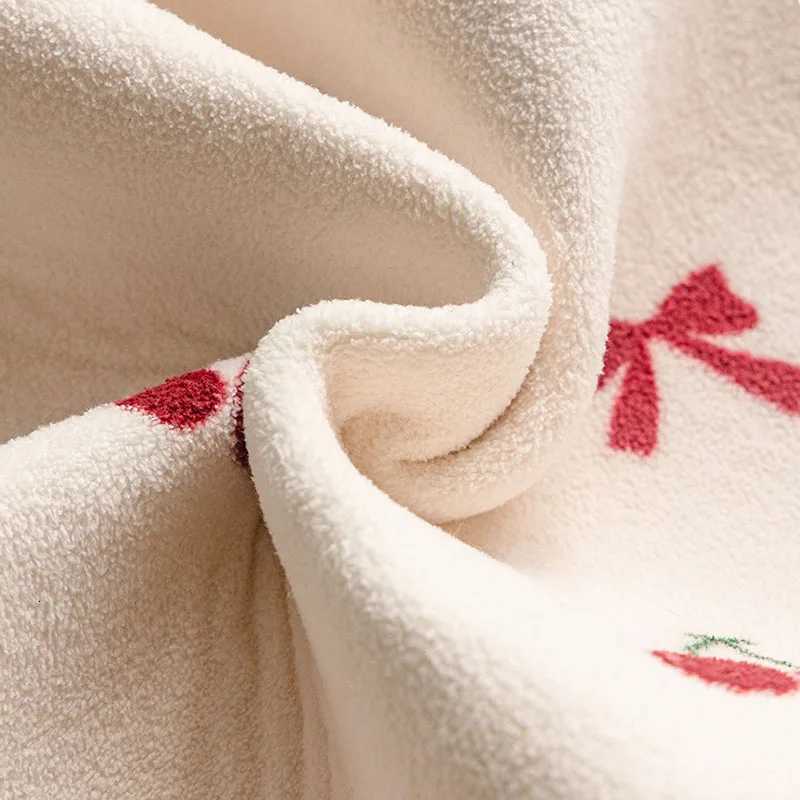 Lovely Floral Print Wavy Edge Sofa Cushion Thick Plush Warm Sofa Cover for Autumn Winter Elegant Sectional Anti Slip Home Decor C251028