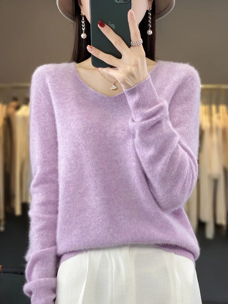 100 Merino Wool Womens Sweater VNeck Long Sleeve Pullovers Autumn Winter Basic Jumper Cashmere Knitwear Warm Female Clothing 251027