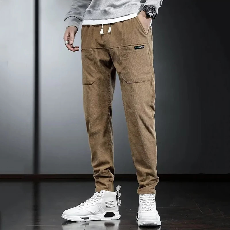Autumn Winter Mens Stylish Thermal Corduroy Pants Comfortable Plush Narrow Leg Trousers Daily Elastic Waist Straight 251027