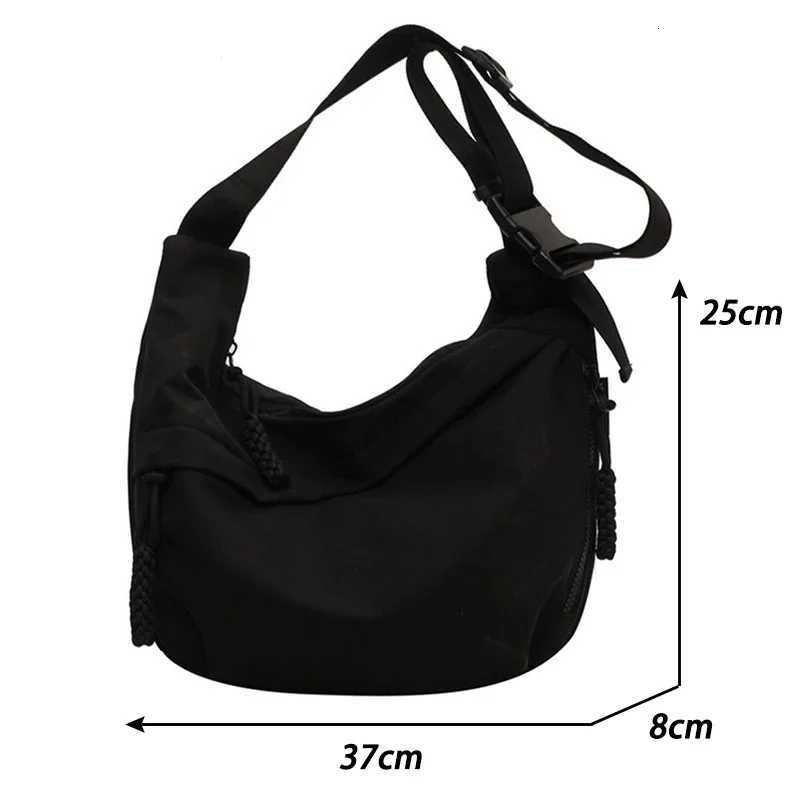 Nylon Hobos Crossbody Bags Solid Casual Zipper Womens Bags 2024 Fashion High Capacity Solid Color Single Shoulder Totes BagW251028
