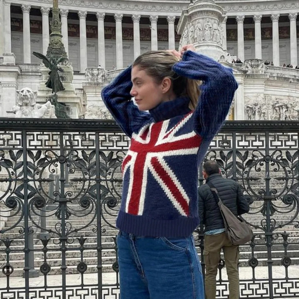 AutumnWinter European American British and American Rice Flag Knitted Sweater Womens Loose Large Round Neck Top 251027