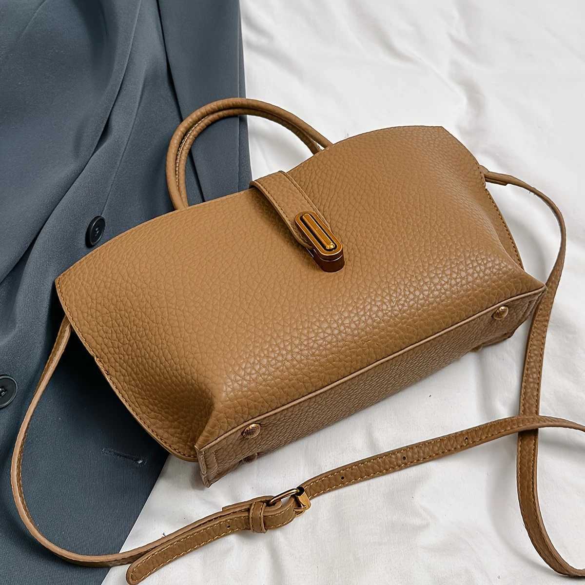 New autumn and winter popular tote bags niche simple solid color versatile handbags elegant crossbody bagsT251028